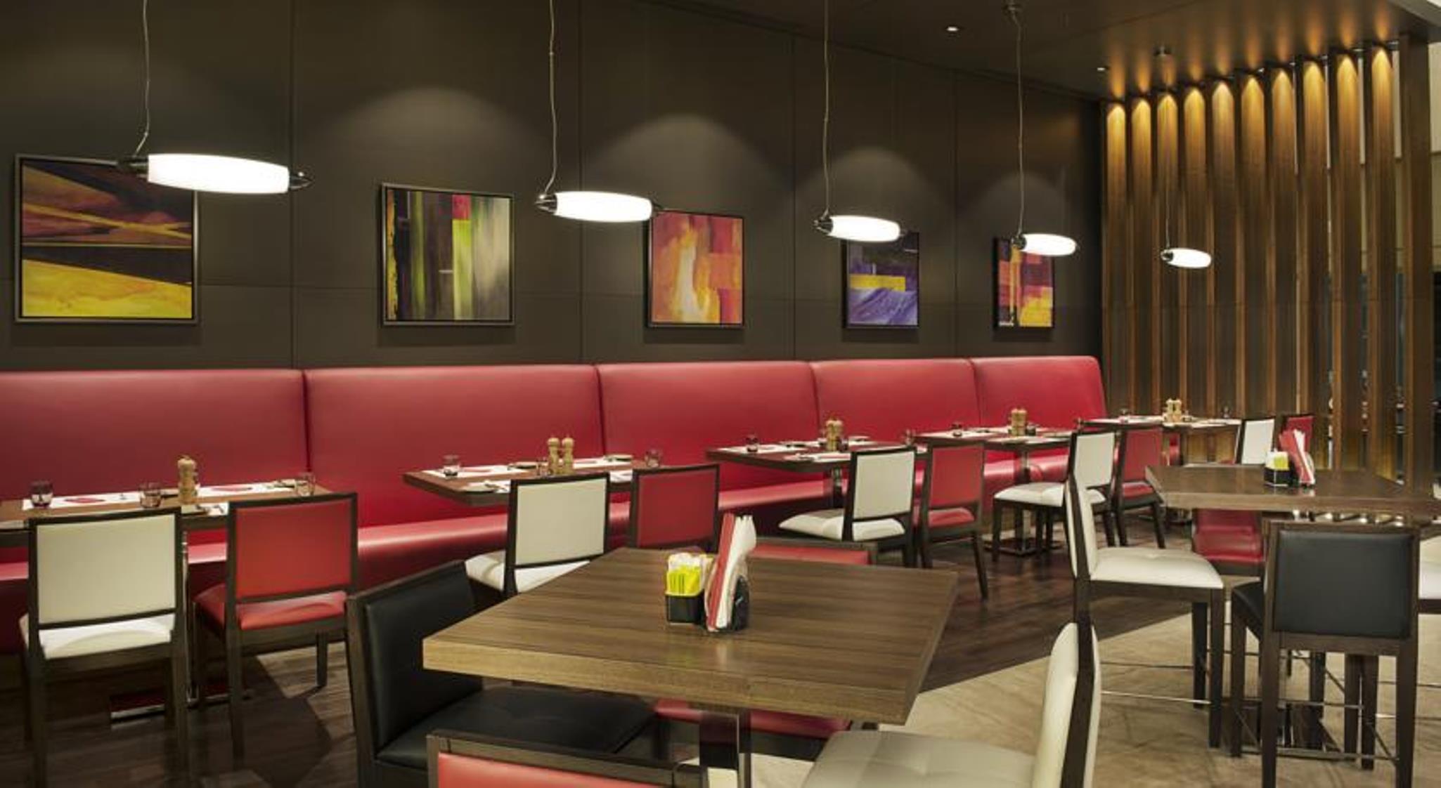Damac Maison Cour Jardin Dubai Exterior photo Interior of a typical restaurant