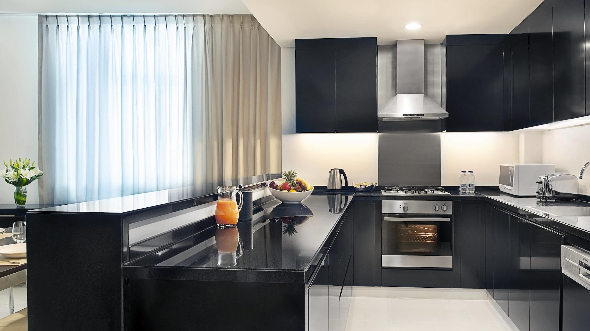 Damac Maison Cour Jardin Dubai Exterior photo A modern kitchen