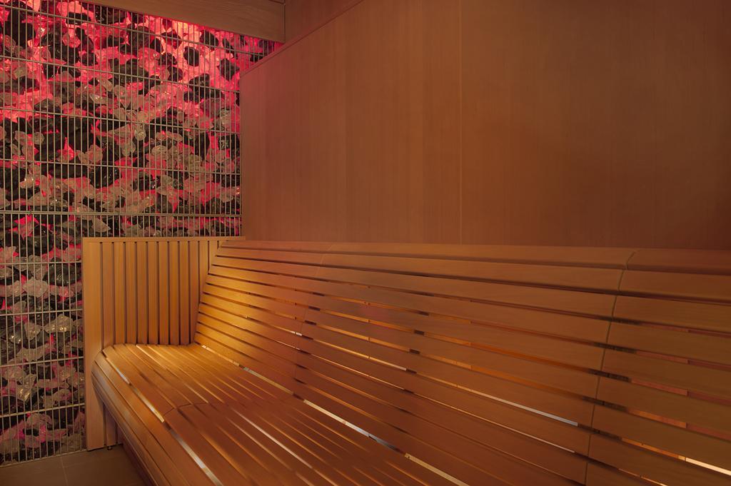 Damac Maison Cour Jardin Dubai Exterior photo A modern Finnish sauna